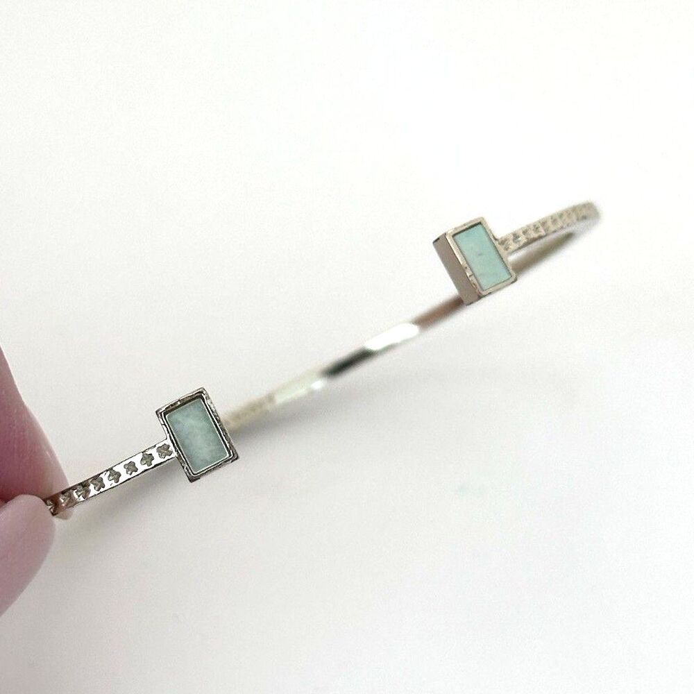 Retired Kendra Scott Gold Toned Adjustable Bracelet With Opal Tone Inserts - Picture 9 of 10